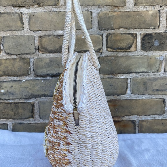 White Paper Woven Peach Sparkle Raffia Flowers Bags by Dormar, Made in Japan - Picture 5 of 10